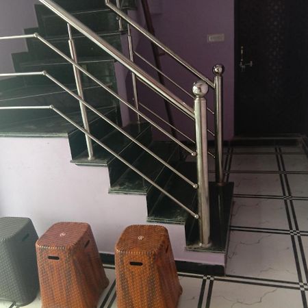 Shanti Guest House Ujjain Buitenkant foto