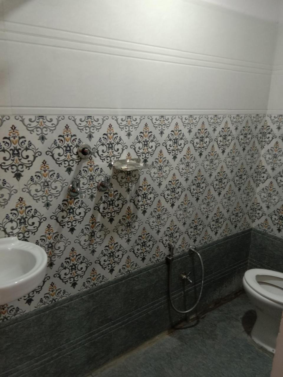 Shanti Guest House Ujjain Buitenkant foto